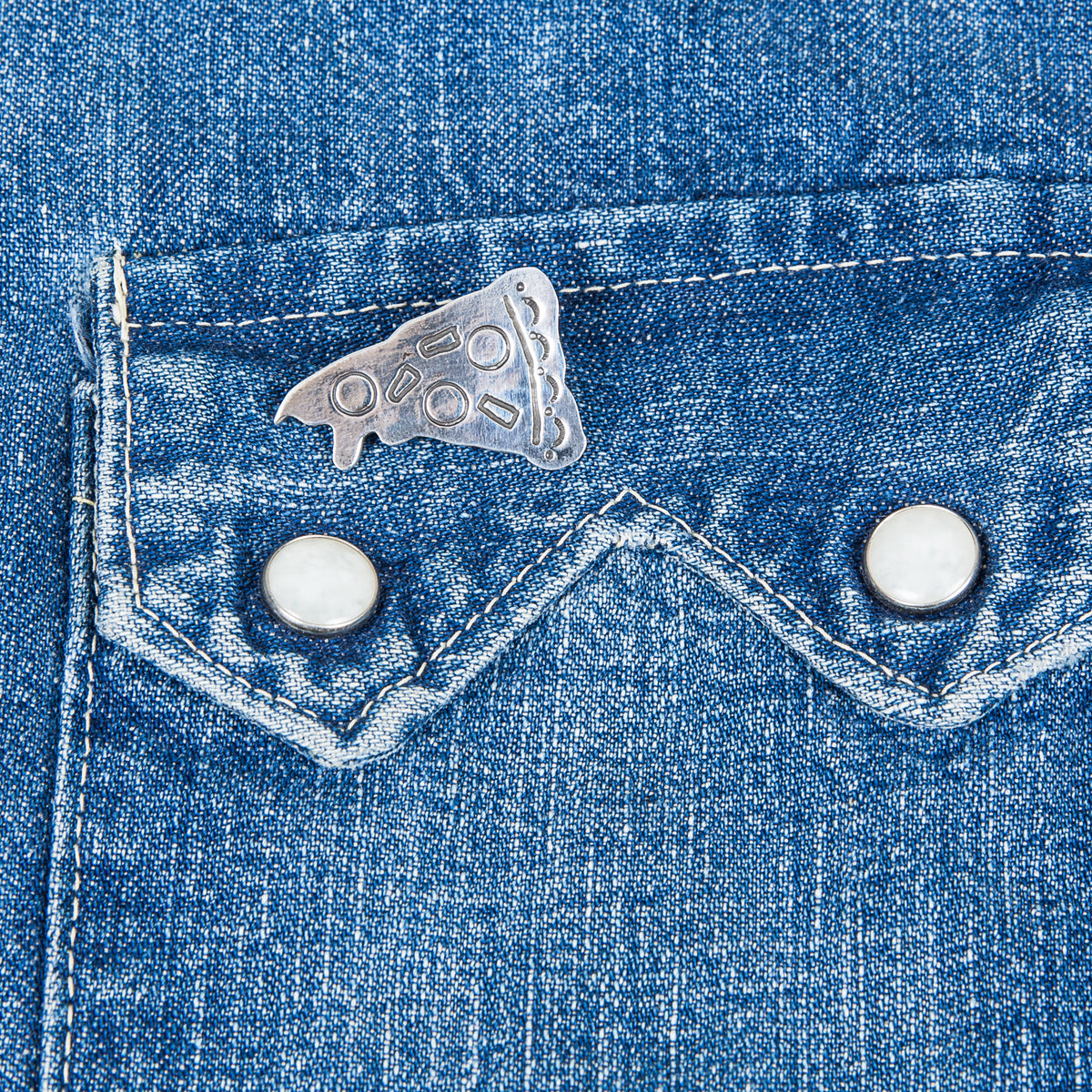 Munqa Newtive Silver Brooch Pizza