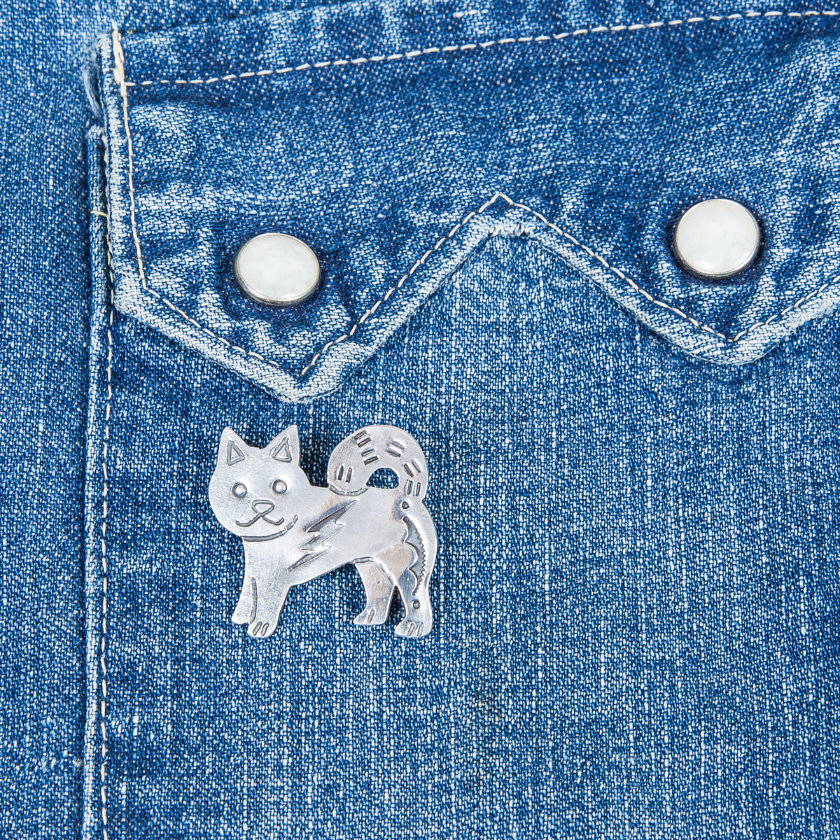 Munqa Newtive Silver Brooch Inu Dog