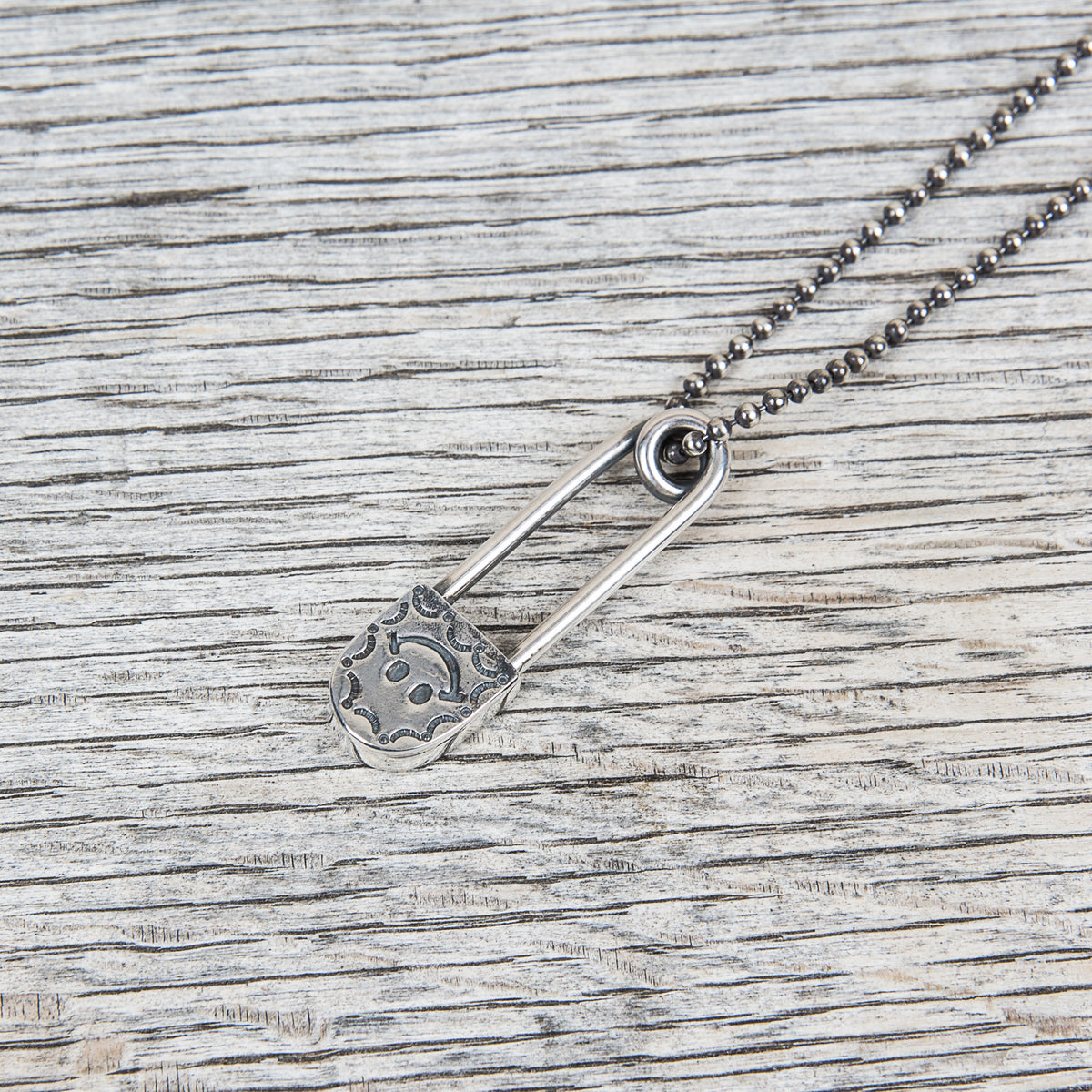 Munqa Newtive Safety Pin Silver Necklace
