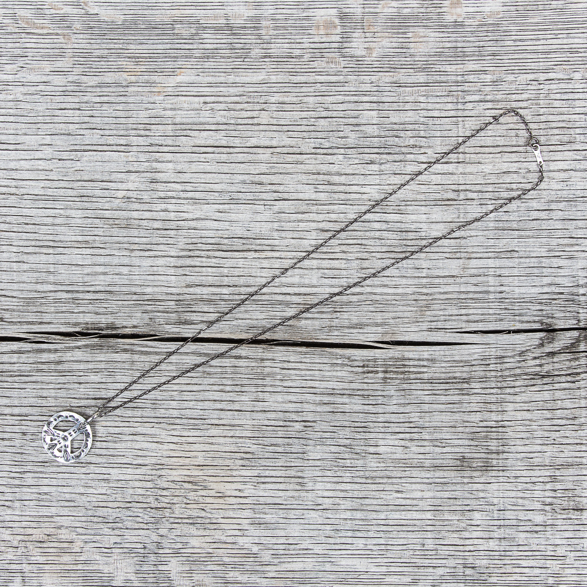 Munqa Newtive Peace Sign Silver Necklace