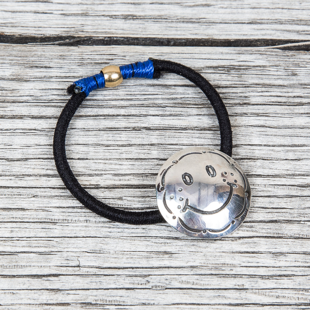 Munqa Newtive Smiley Concho For Hair