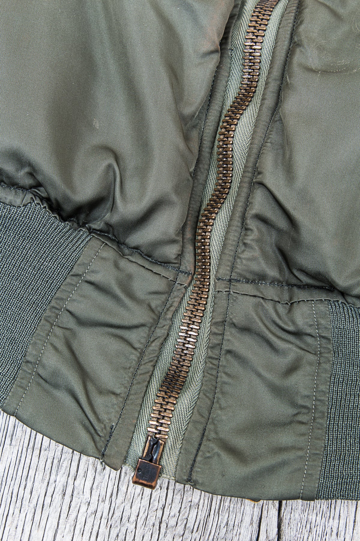 Vintage 1965 USAF MA-1 Jacket Medium