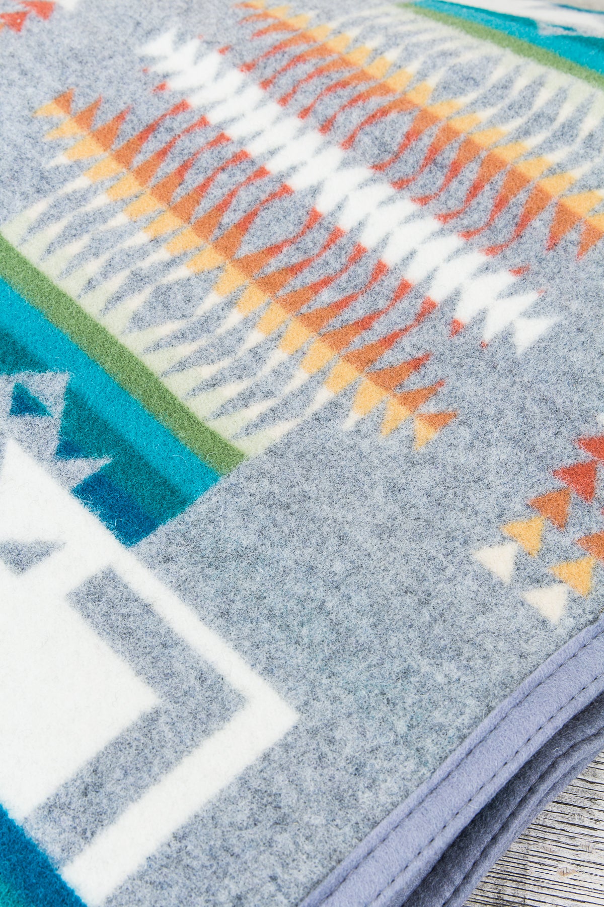 Pendleton Chief Joseph Wool Blanket Robe Grey