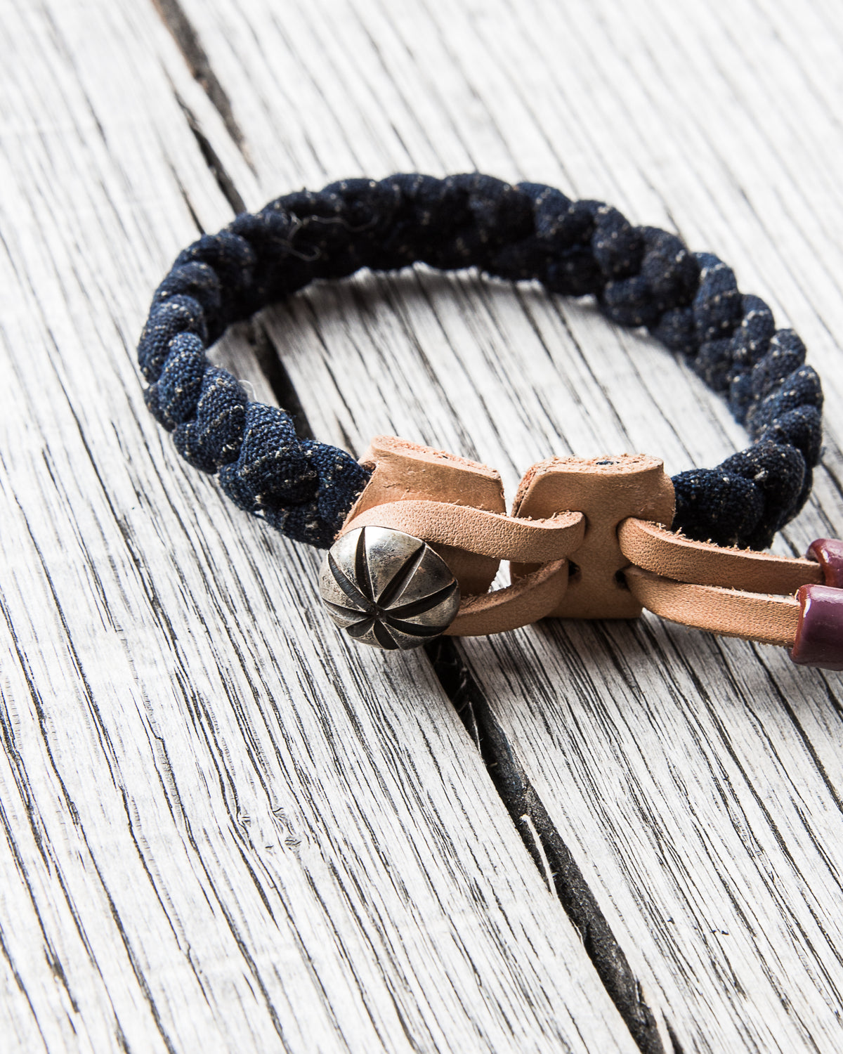 Tenable Crafts Indigo Braid and Silver Concha Button Bracelet #183
