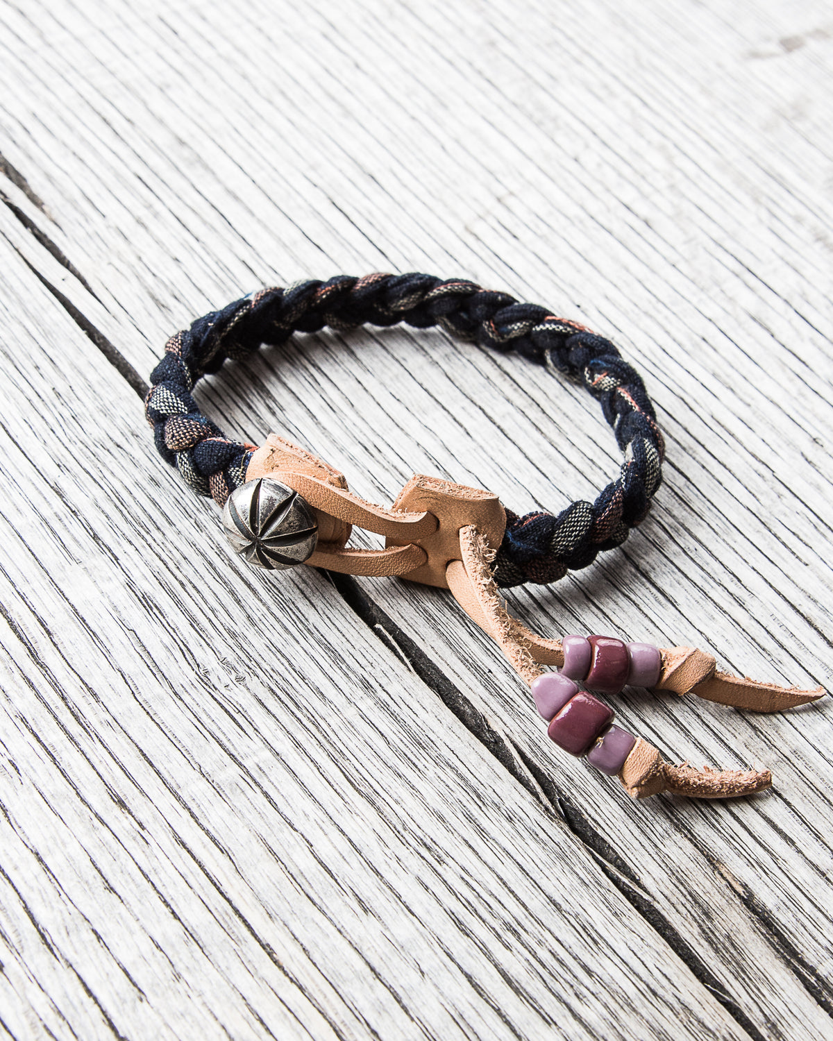 Tenable Crafts Indigo Braid and Silver Concha Button Bracelet #184