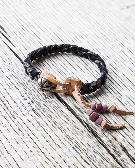 Tenable Crafts Indigo Braid and Silver Concha Button Bracelet #184