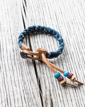 Tenable Crafts Indigo Braid and Silver Concha Button Bracelet #185