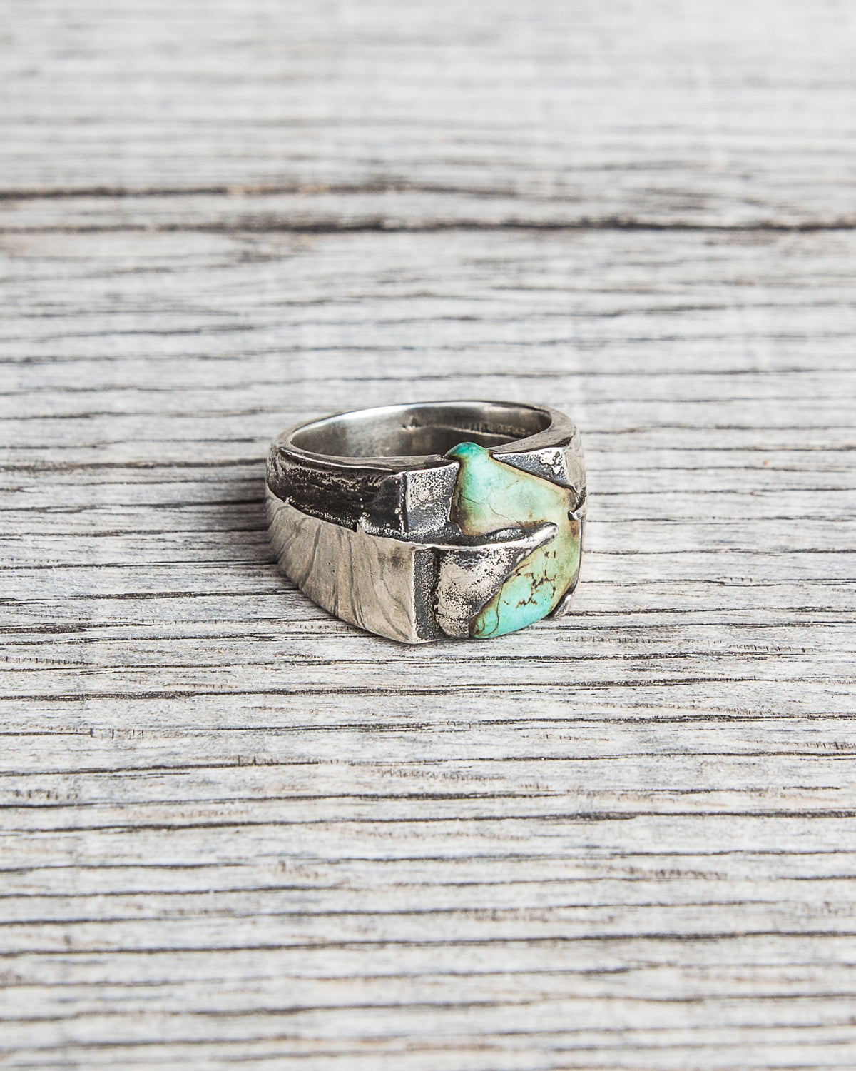 Tenable Crafts Turquoise Stone Cast in Place Silver Ring #189