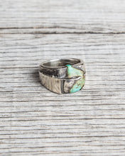Tenable Crafts Turquoise Stone Cast in Place Silver Ring #189