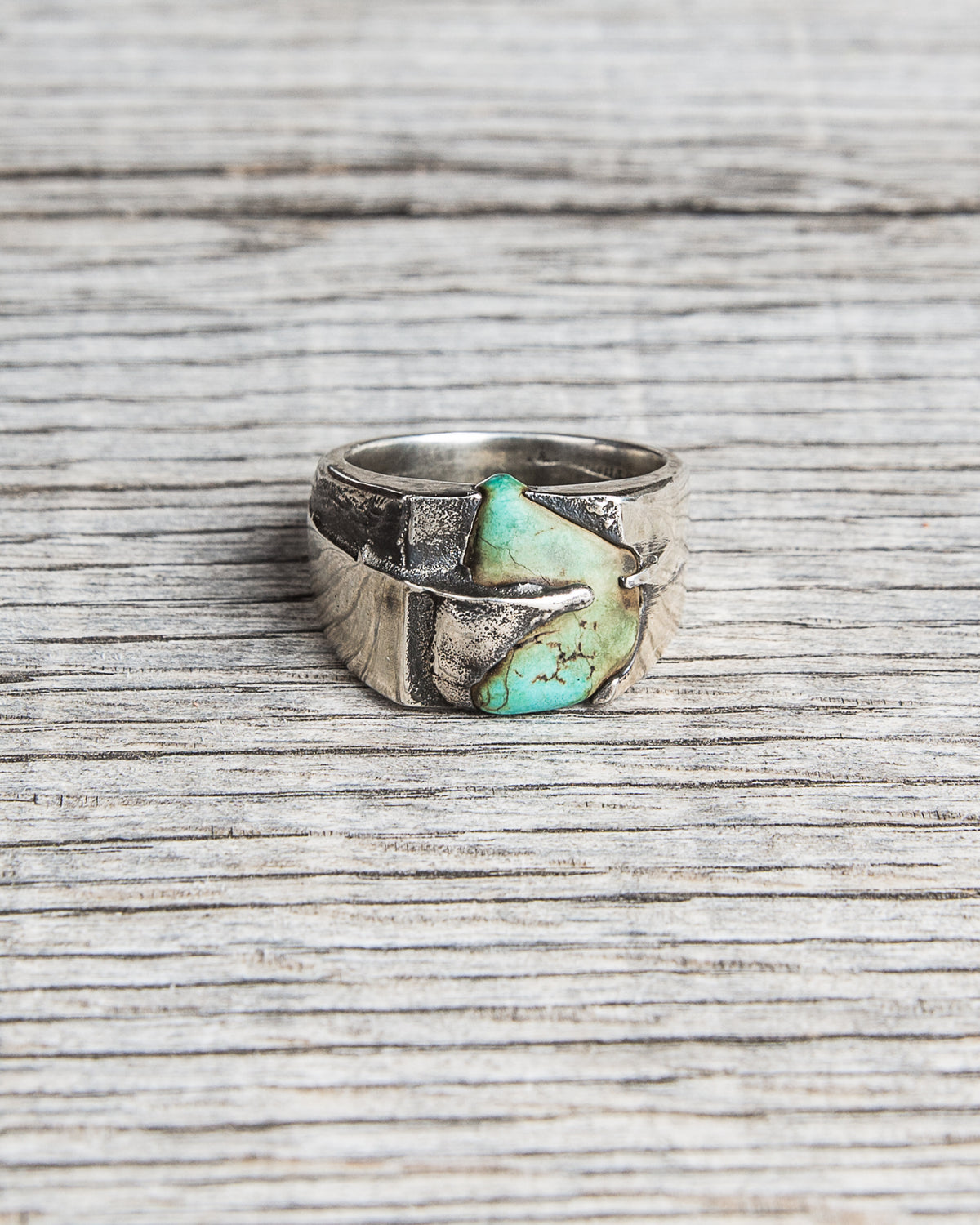 Tenable Crafts Turquoise Stone Cast in Place Silver Ring #189