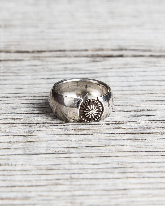 Tenable Crafts Mini Concho Silver Ring #192