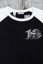 Indigofera Leon Raglan Black / Cocatoo 10 Years