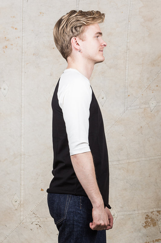 Indigofera Leon Raglan Black / Cocatoo 10 Years