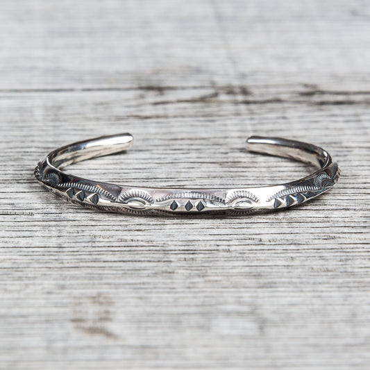 Larry Smith Thin Triangle Silver Bracelet 3Point BR-0090