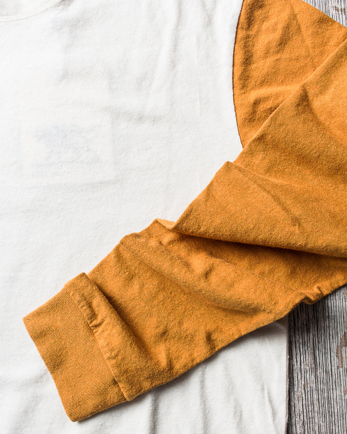 Indigofera Dale Sweater Gold / Cocatoo White