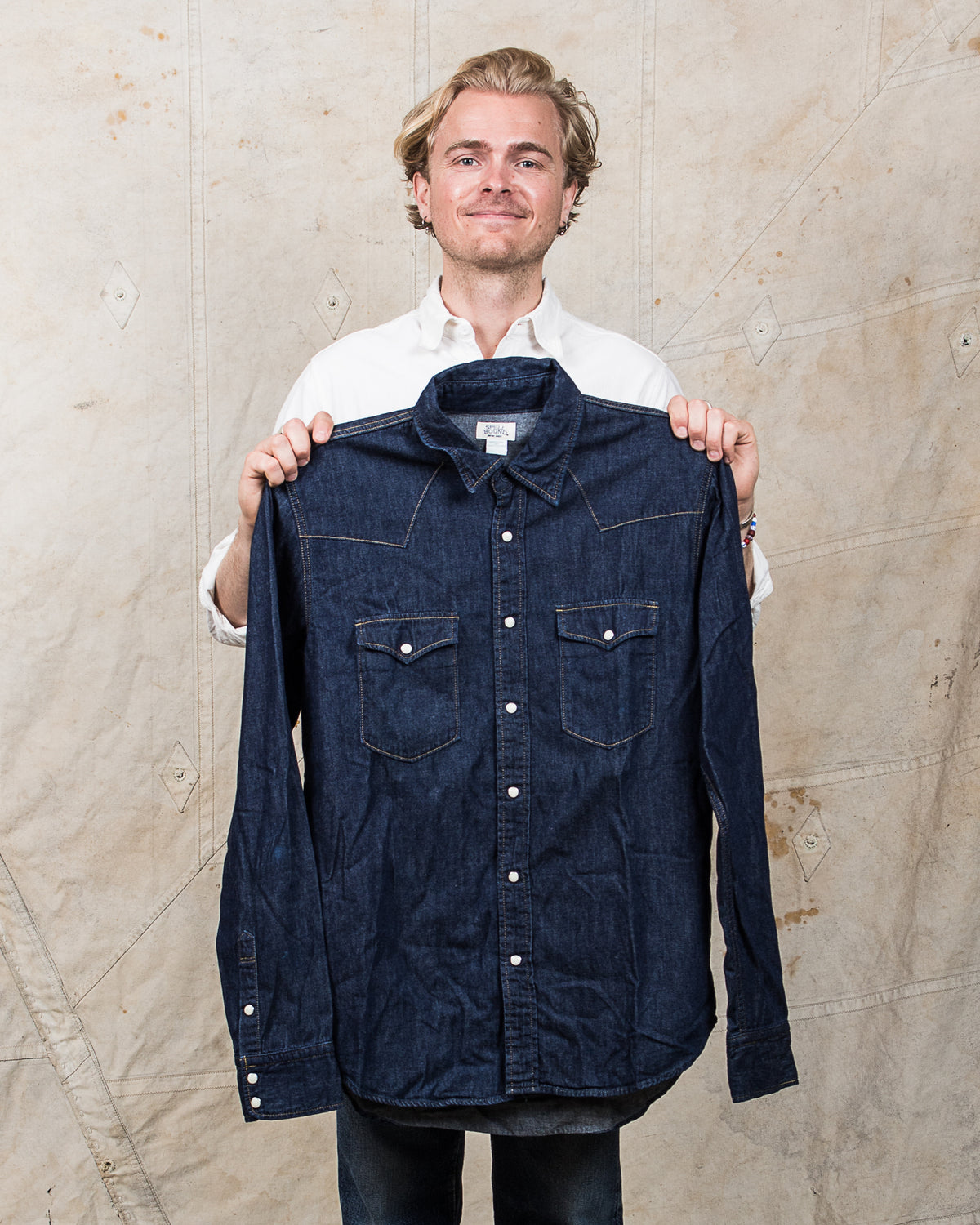 Second Hand Spellbound 48-736E Western Style 6oz Denim Shirt Rinsed Size 4/L