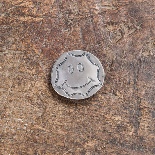 Munqa Newtive Silver Brooch Smiley