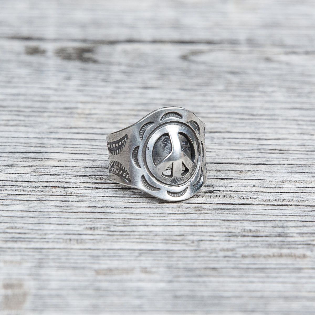 Munqa Newtive Peace Sign Silver Ring
