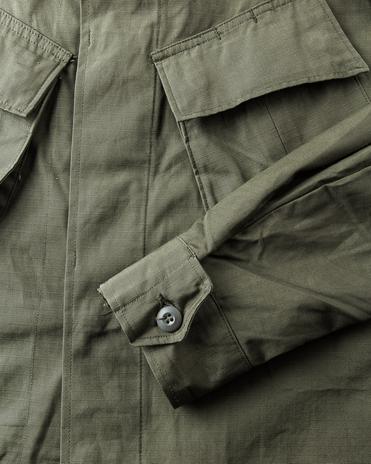 Vintage Deadstock 1969 US Army Ripstop Tropical Jacket Size: Large Long