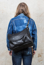 Blue Highway Messenger Bag Veg Tan Leather Black