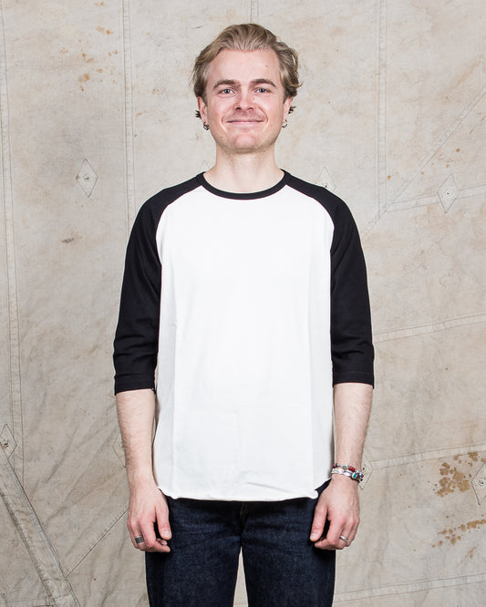 Indigofera Leon Raglan Sweater Cocatoo White / Black
