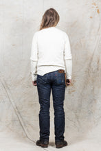 Indigofera Hank Granddad Vintage White