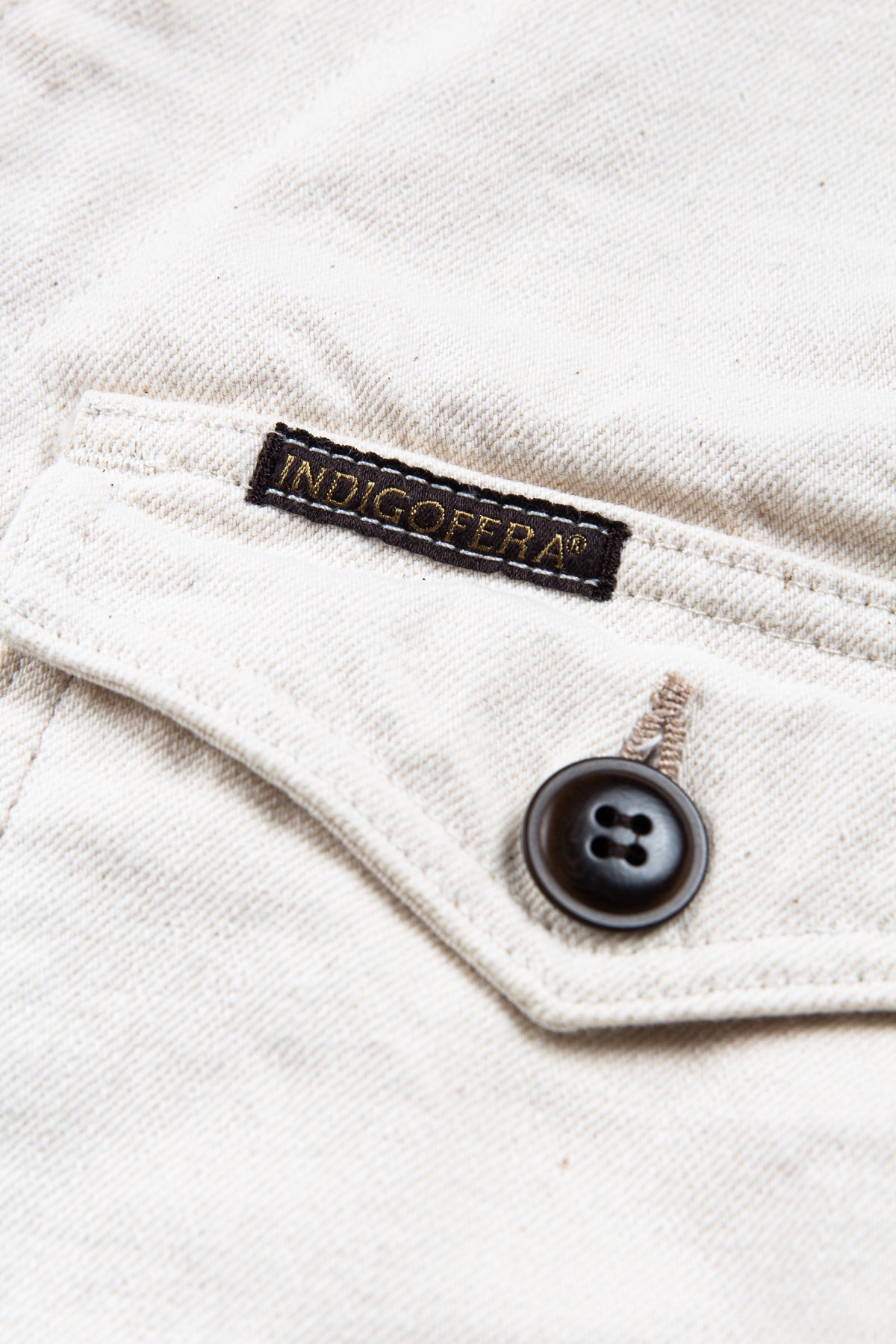 Indigofera Harrison Vest Yucatan White