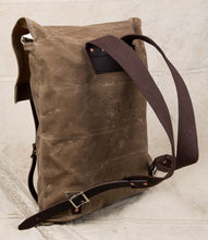 Duluth Pack #51 Waxed Khaki