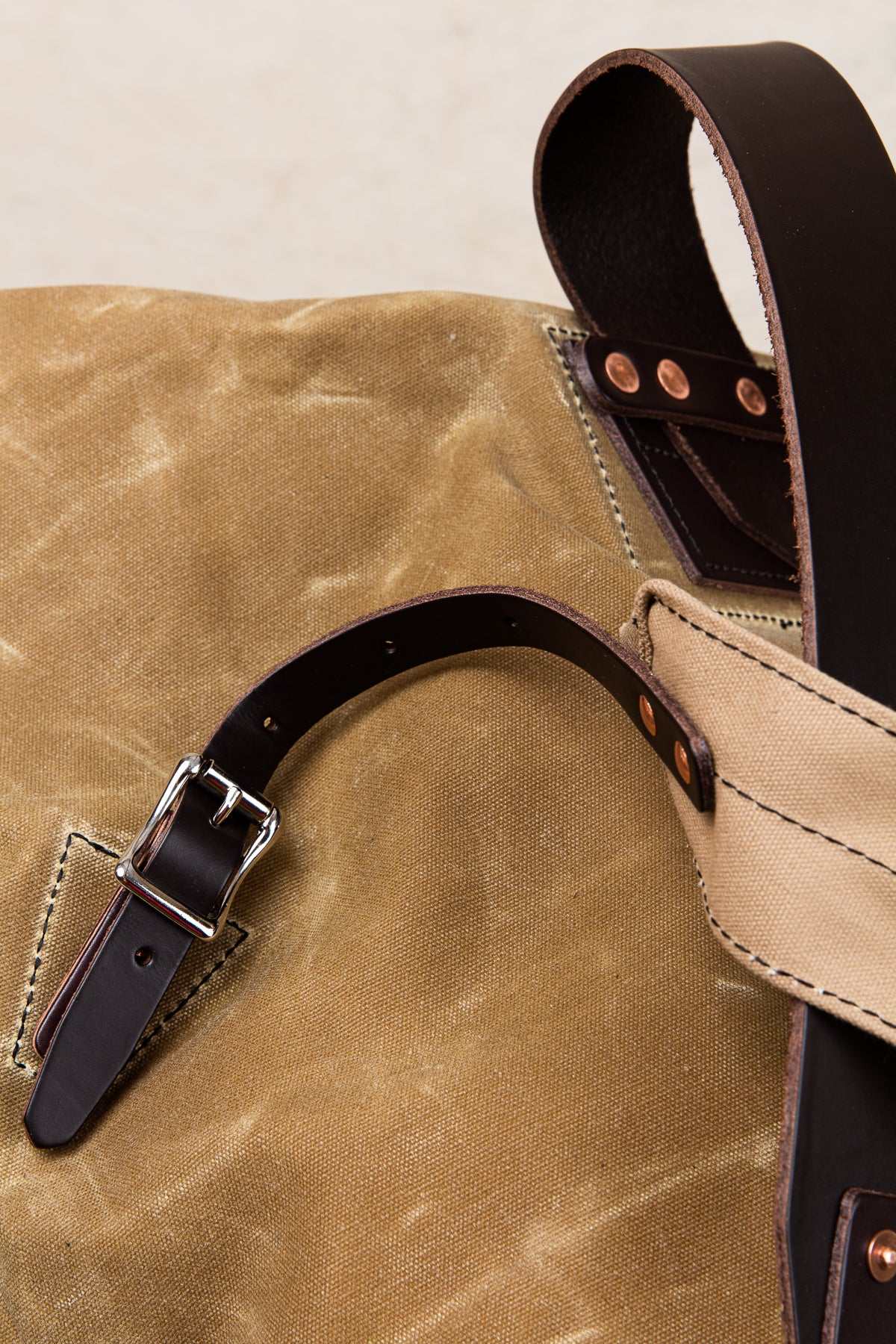 Duluth Pack #3 Original Waxed Khaki