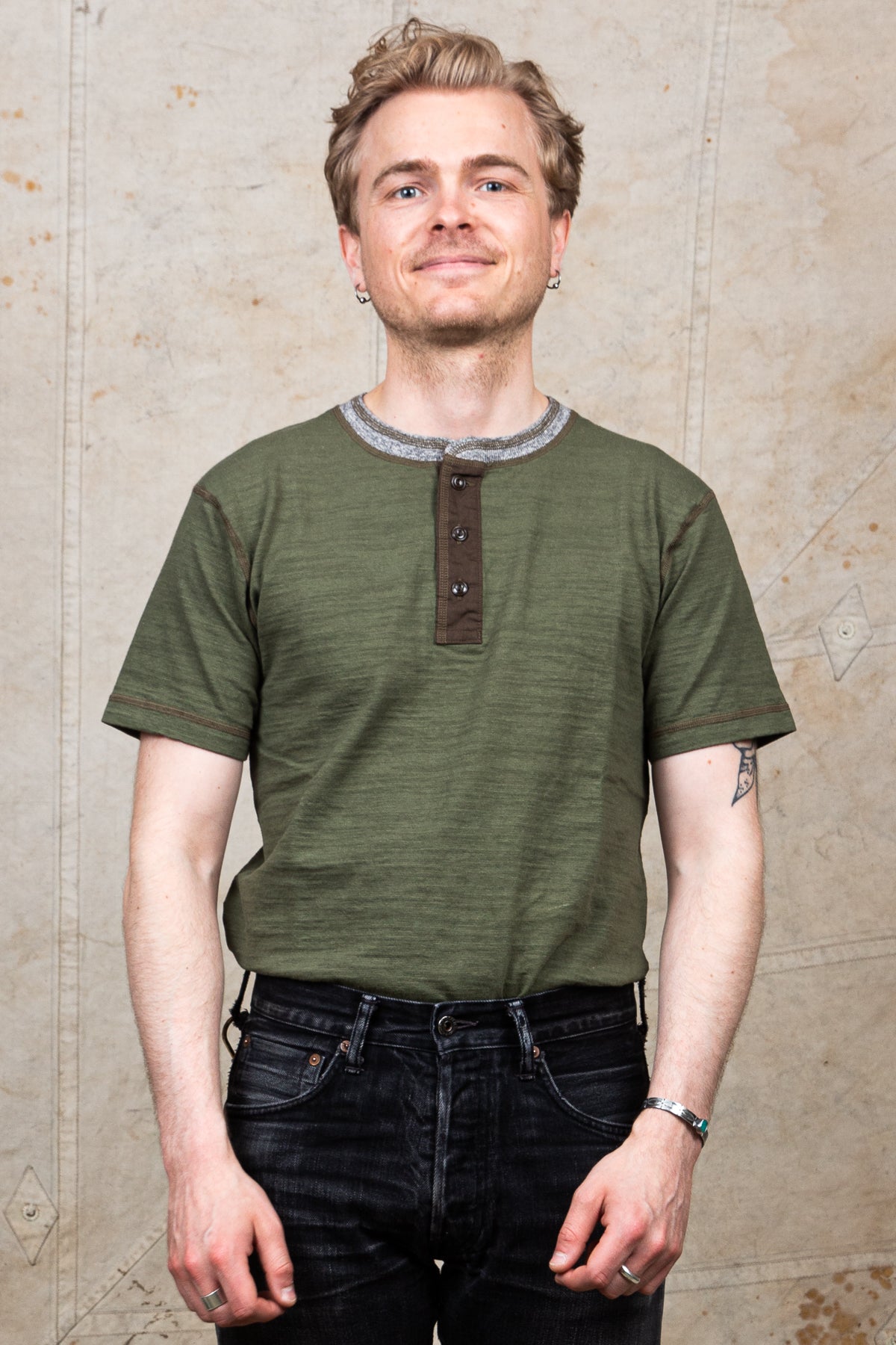Buzz Rickson's Short Sleeve Henley T-shirt Olive