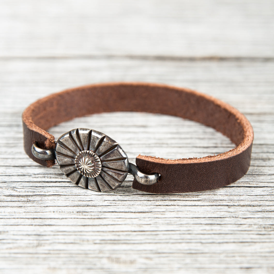 Tenable Crafts Silver & Leather Bracelet #165