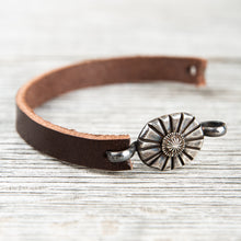 Tenable Crafts Silver & Leather Bracelet #166