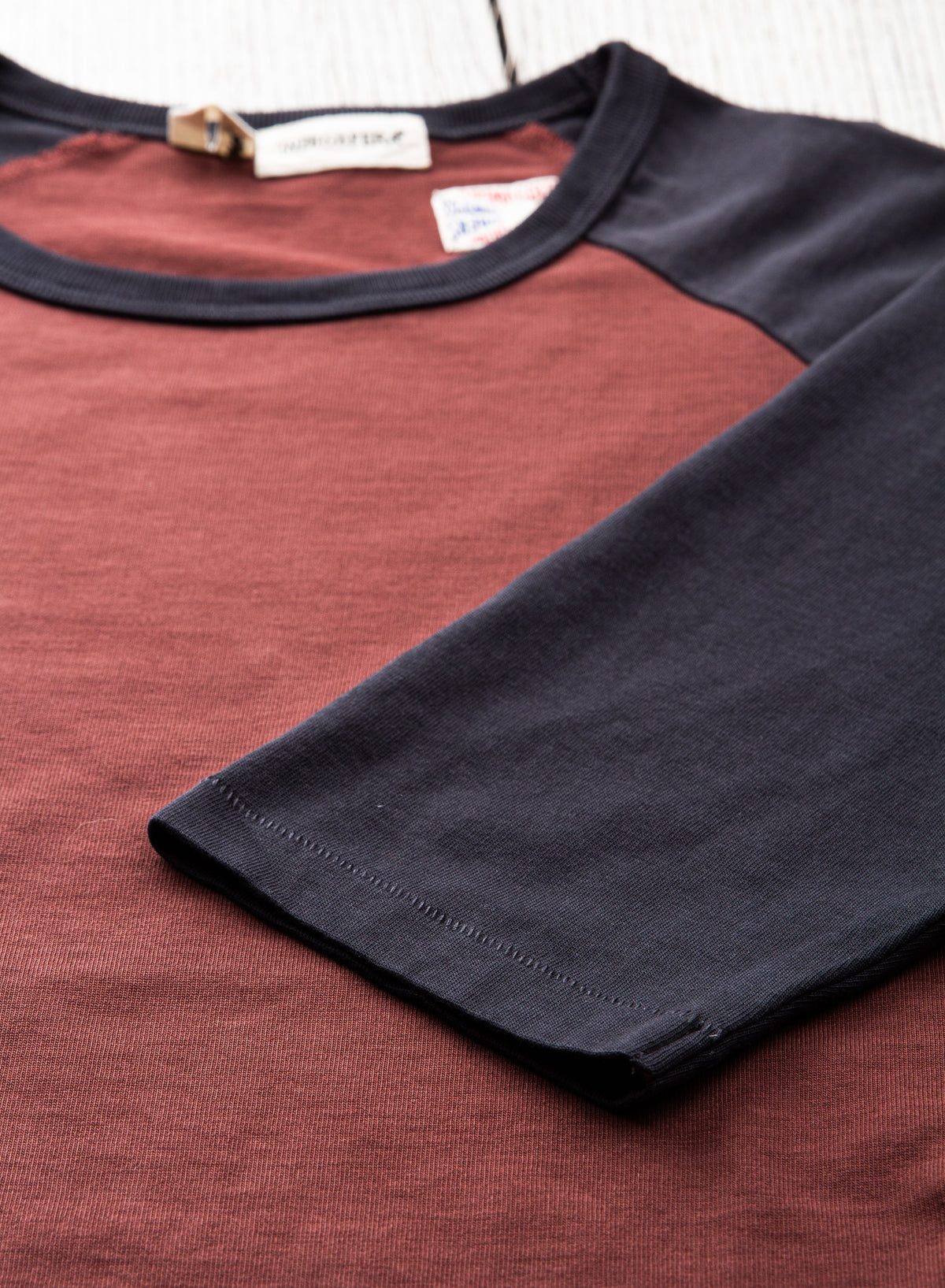 Indigofera Leon Raglan Sweater Sassafras Red / Marshall Black