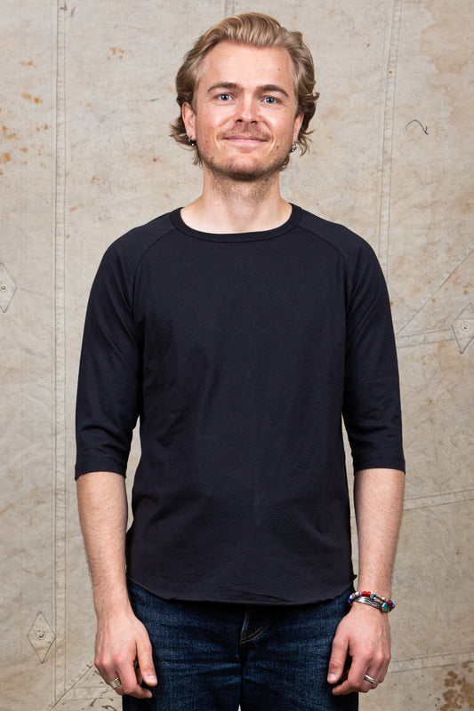 Indigofera Leon Raglan Sweater Marshall Black