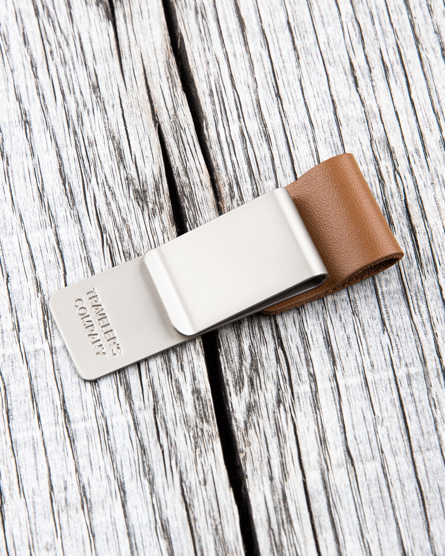 Traveler’s Company #016 Pen Holder (M) Camel