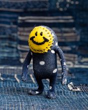Putpet Mini-smile Badge Tie Dye #4