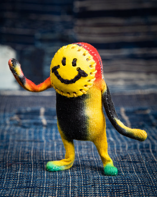 Putpet Mini-smile Badge Tie Dye