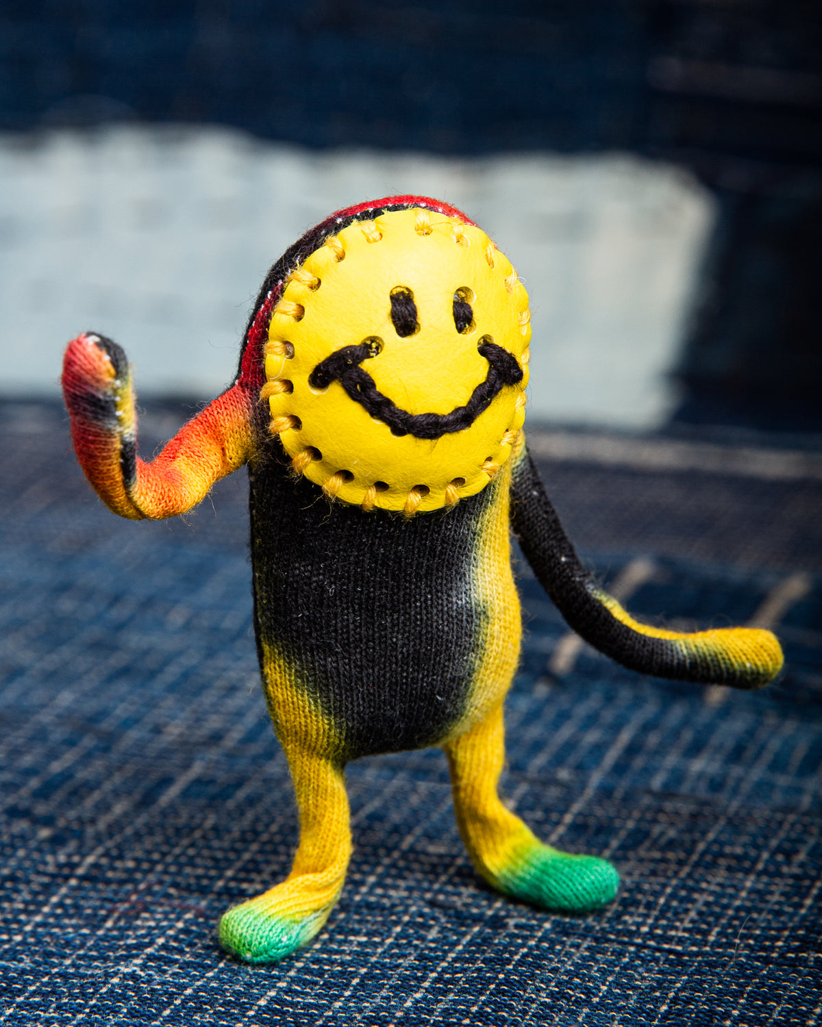 Putpet Mini-smile Badge Tie Dye