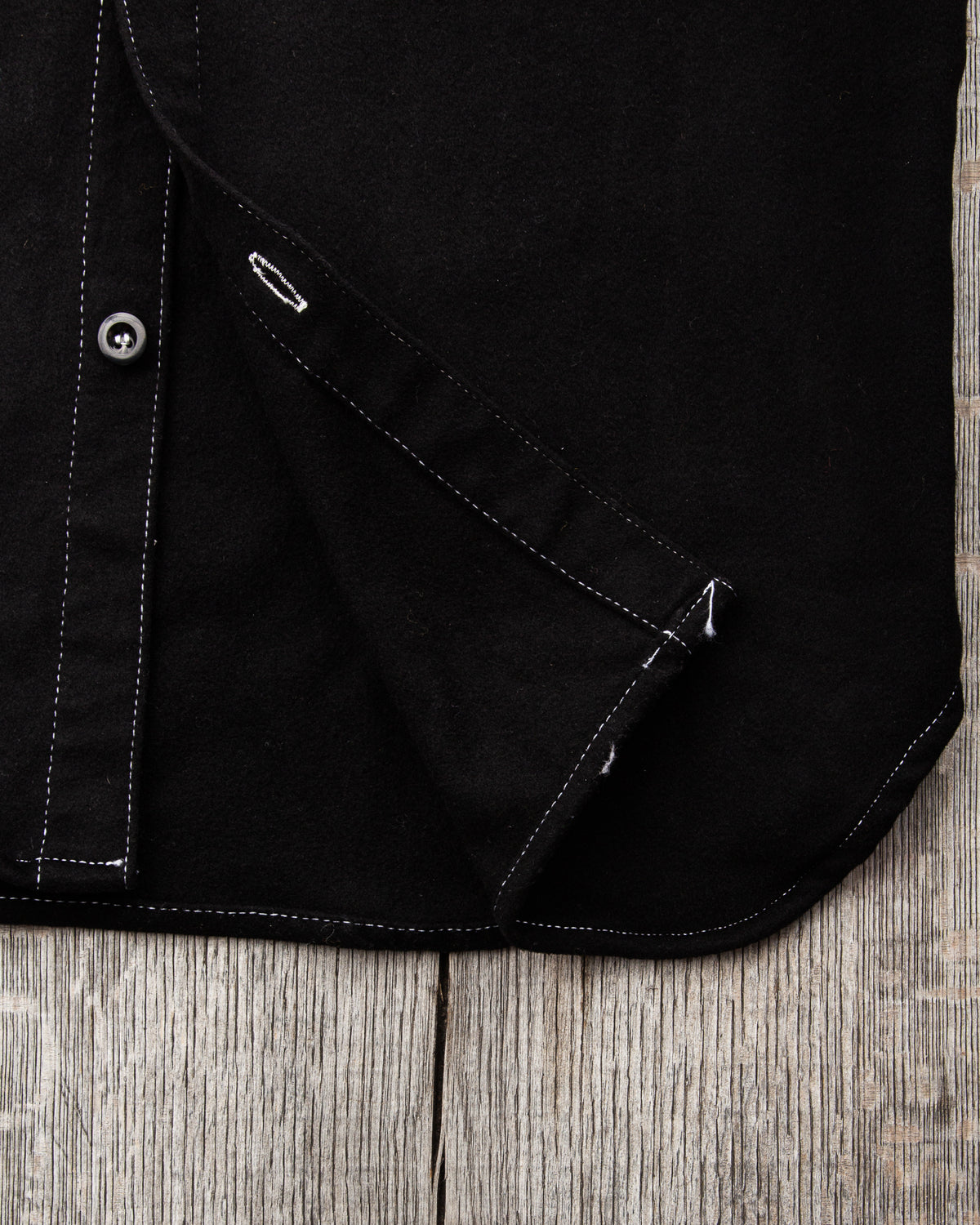 Tender Weaver's Stock Tail Shirt Black Wool