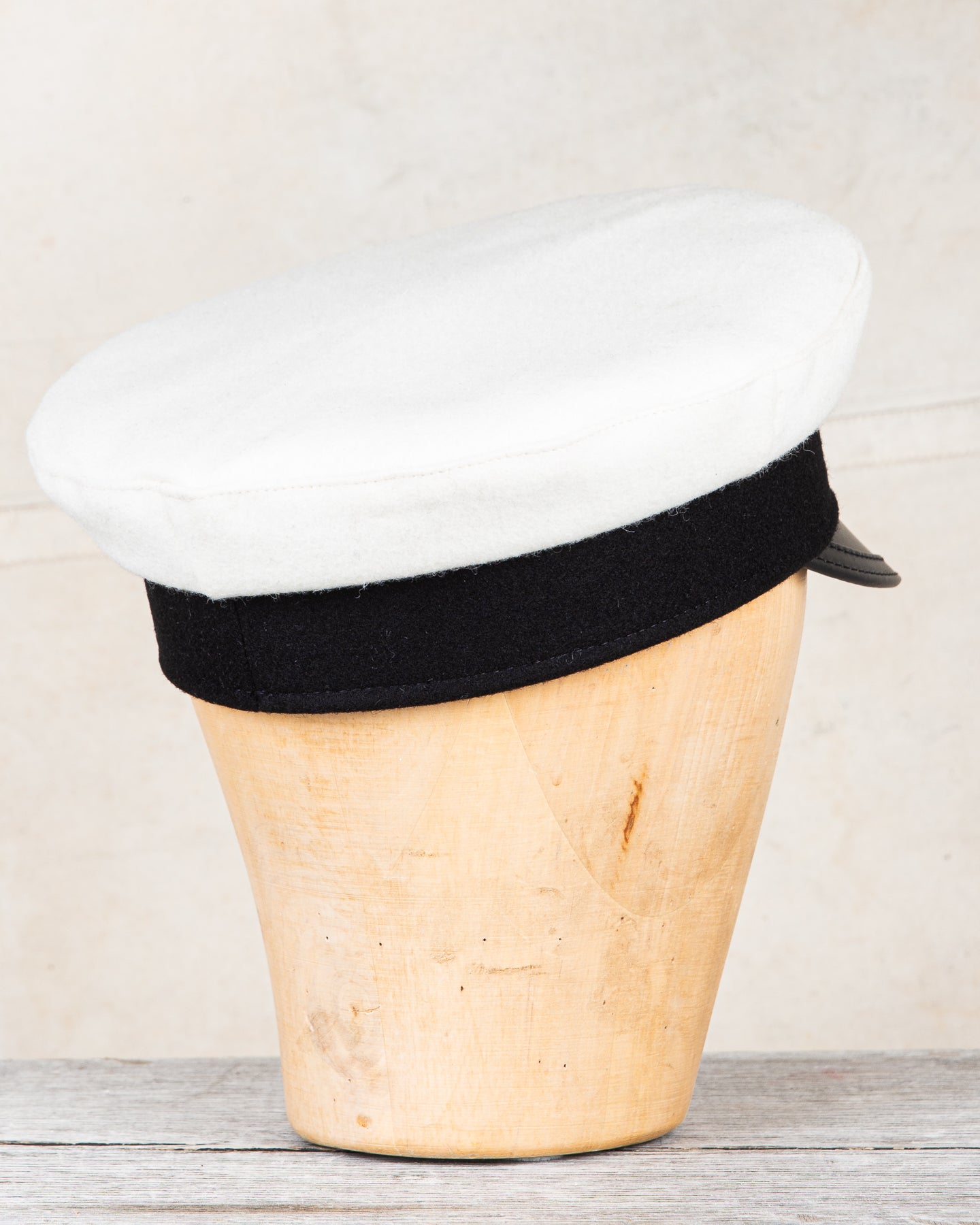 CTH Ericson Nils Johan Vega Motor Cap White