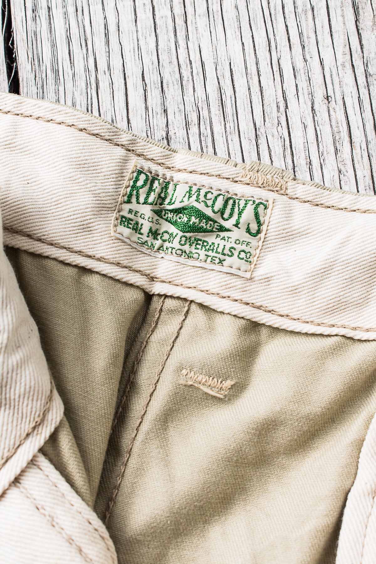 Second Hand Real McCoy's Chinos Pants W 34 / L 34