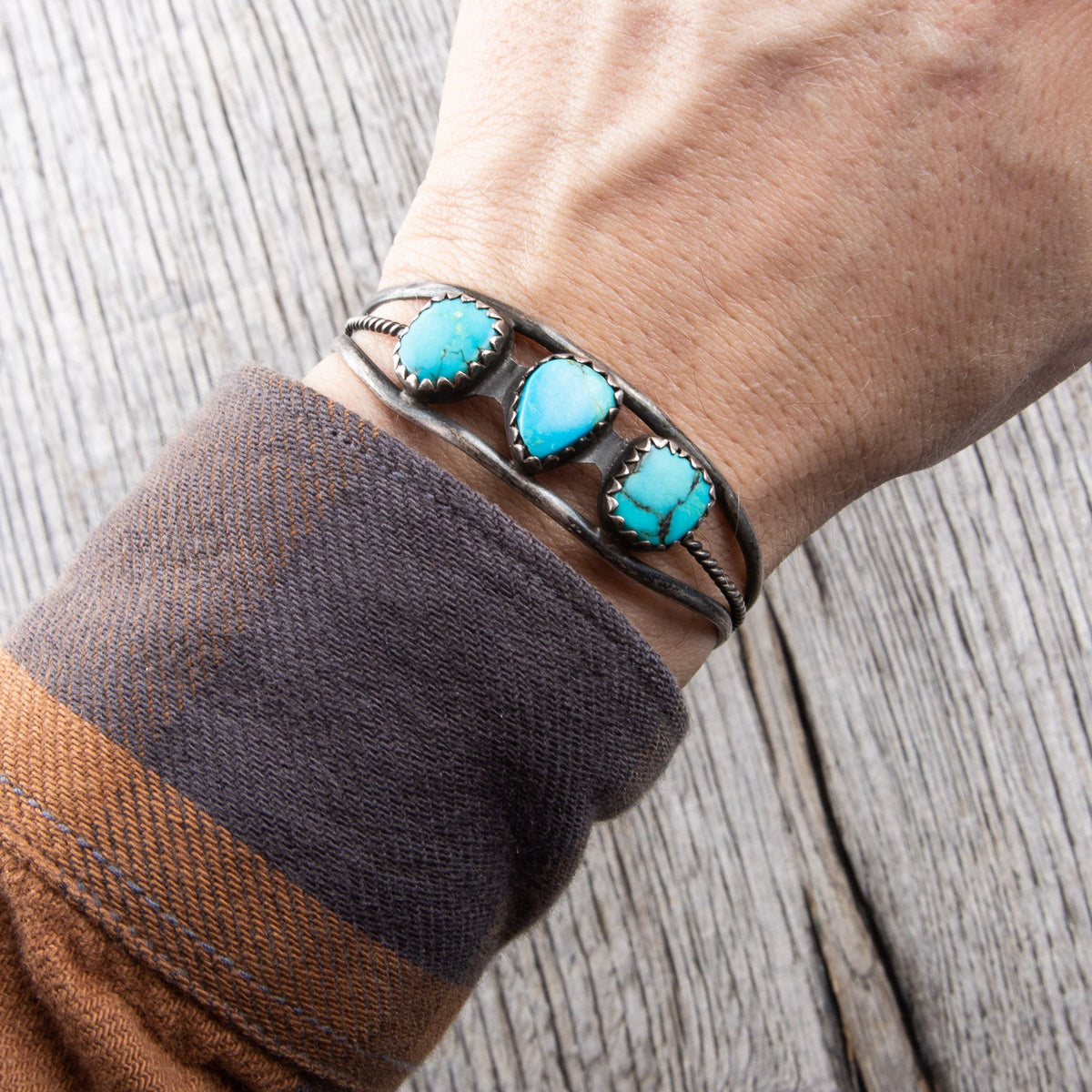 Vintage Navajo Turquoise Silver Bracelet