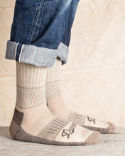 Danner Socks Hunt Midweight Merino Crew