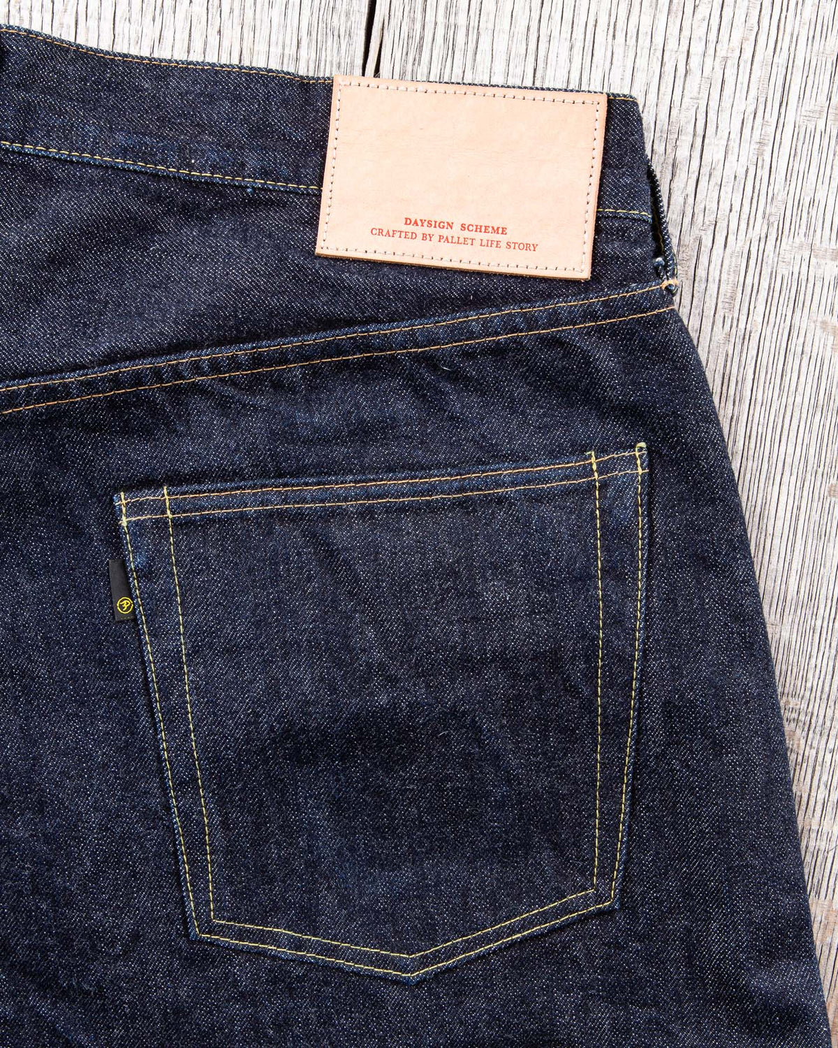 Second Hand Pallet Life Story 5 Pocket Narrow Denim Size XL