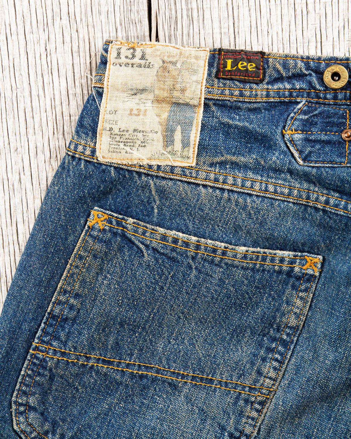 Second Hand Lee Overalls Lot 131 Repro Jeans W30 / L33