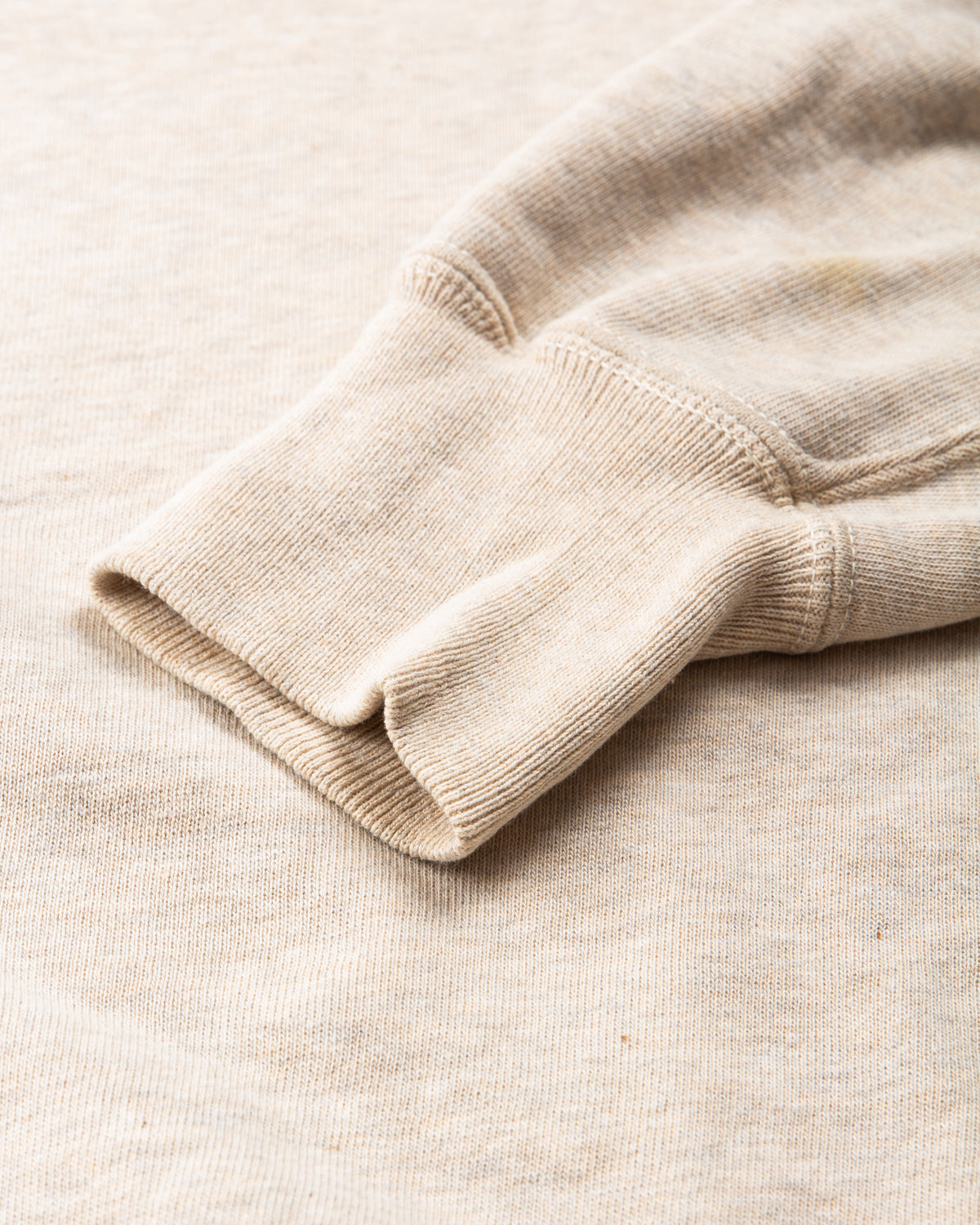 Second Hand Warehouse & Co Sweatshirt Oatmeal