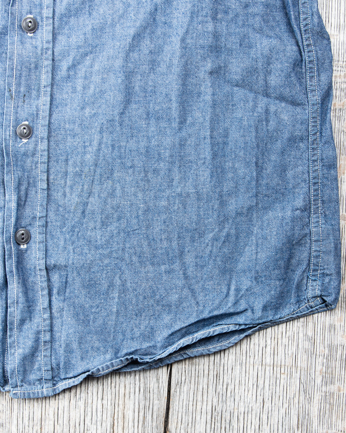 Second Hand Sugar Cane Co. Blue Chambray Work Shirt Size Small