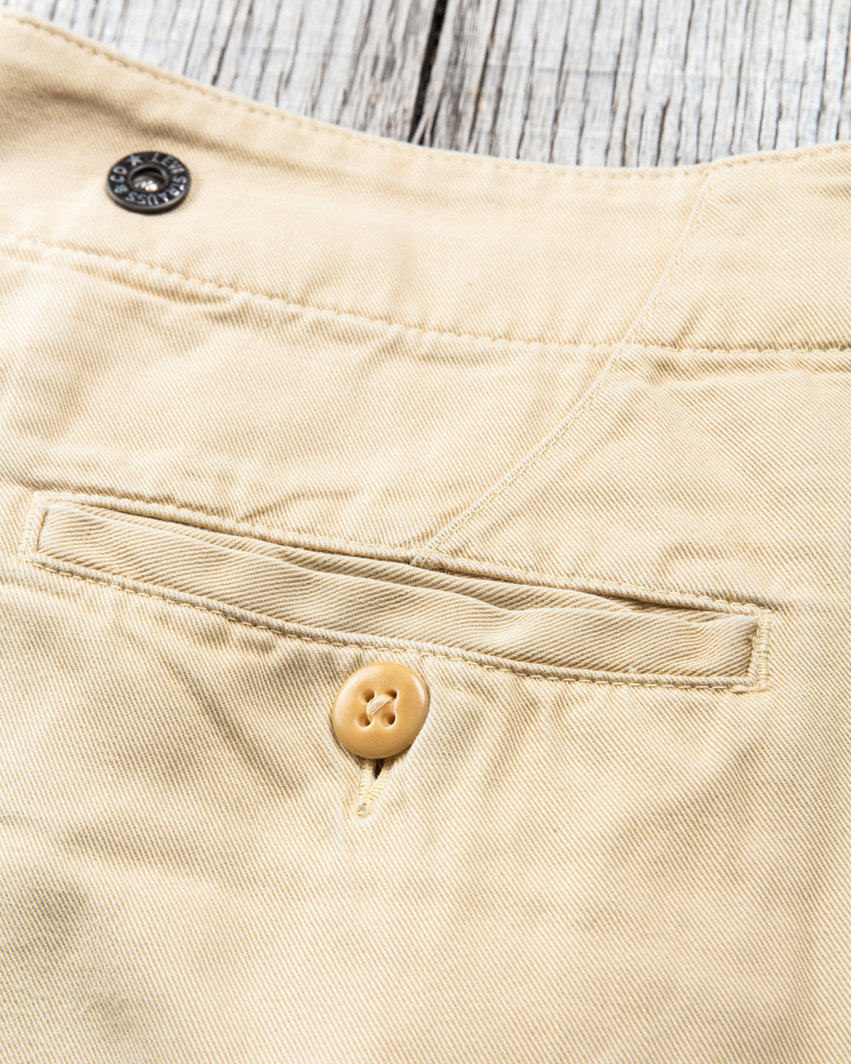 Second Hand LVC 20's Chinos W31