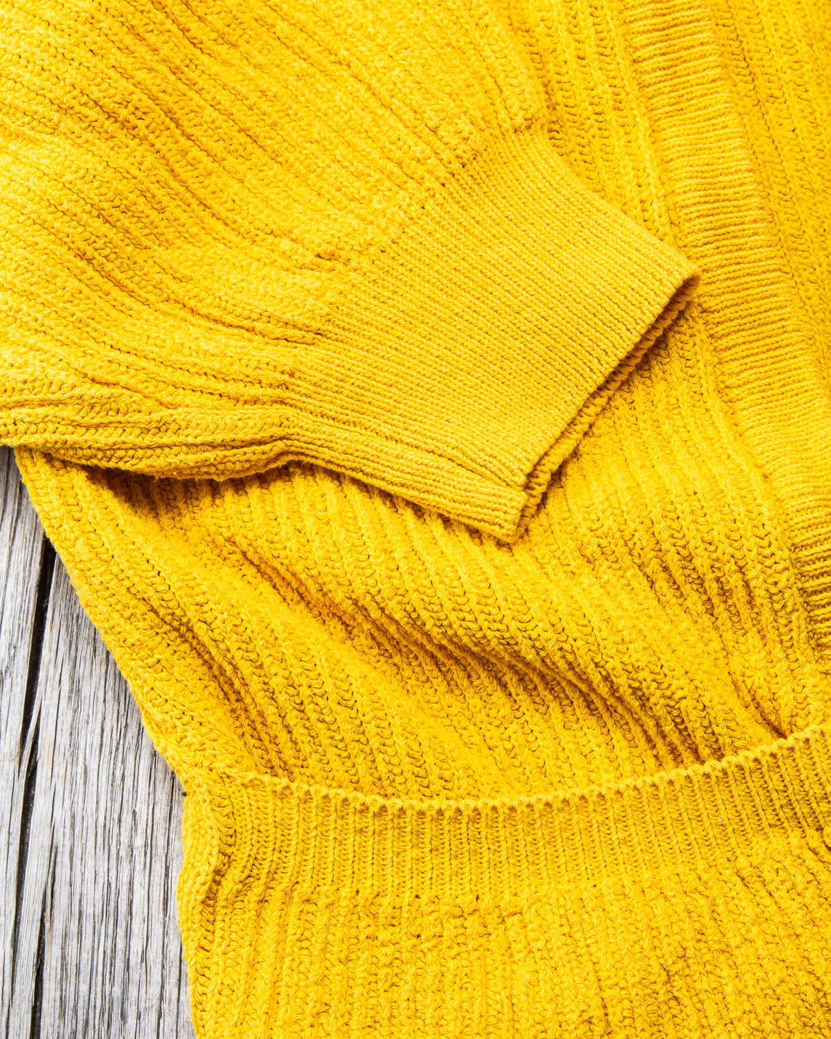 Tender Type 740 Bucket Pocket Rib Shoulder Cardigan Turmeric Dyed