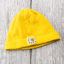 Tender Type 827 Drawn Knitted Hat Turmeric Dyed